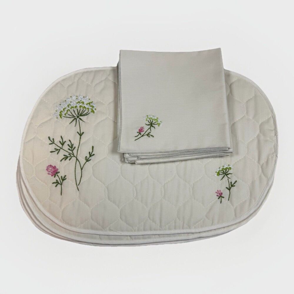 Ivory Quilted Placemats & Napkins Floral Embroidered Set of‎ 4